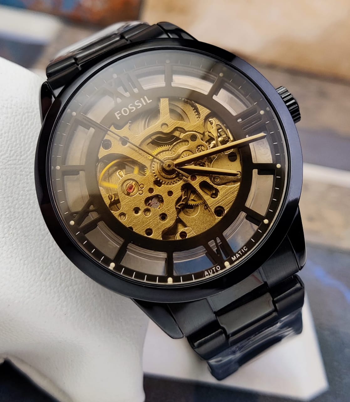 Luxurious Watch 1